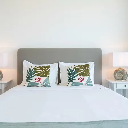 Villa Papagaio By An Island Funchal