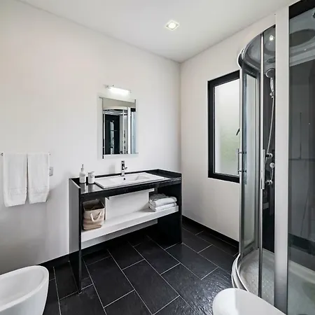 Papagaio By An Island *