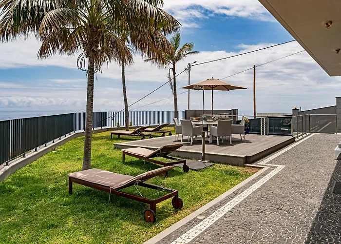 Papagaio By An Island Funchal (Madeira)